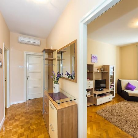 Apartment Colona Zadar Habitación foto